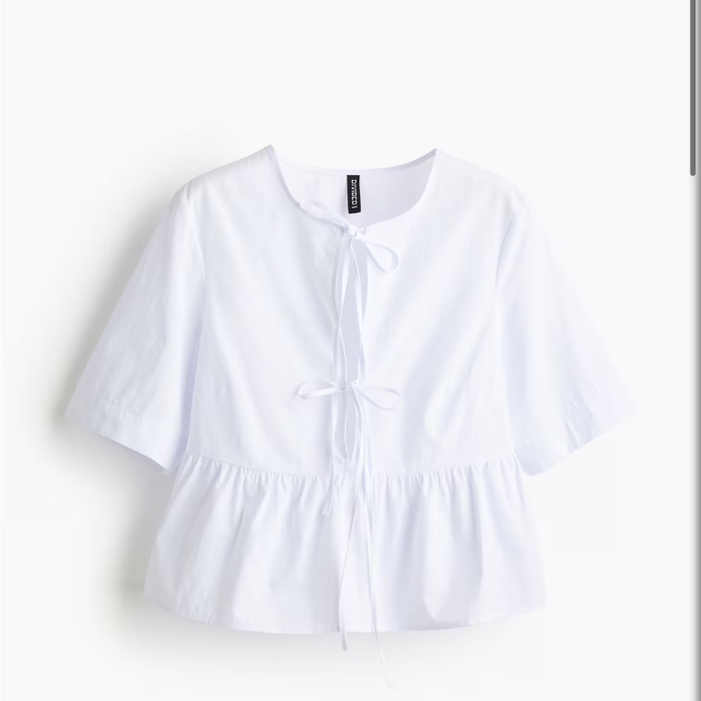 Elegant White Blouse with Bow Detail